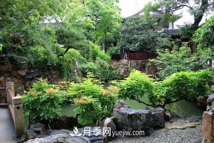 據(jù)說中國人每到一個地方，都要去看看當(dāng)?shù)氐膱@林？(圖3)