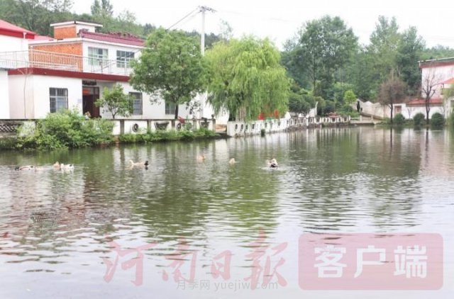 信陽(yáng)商城：美麗鄉(xiāng)村展畫(huà)卷(圖1)